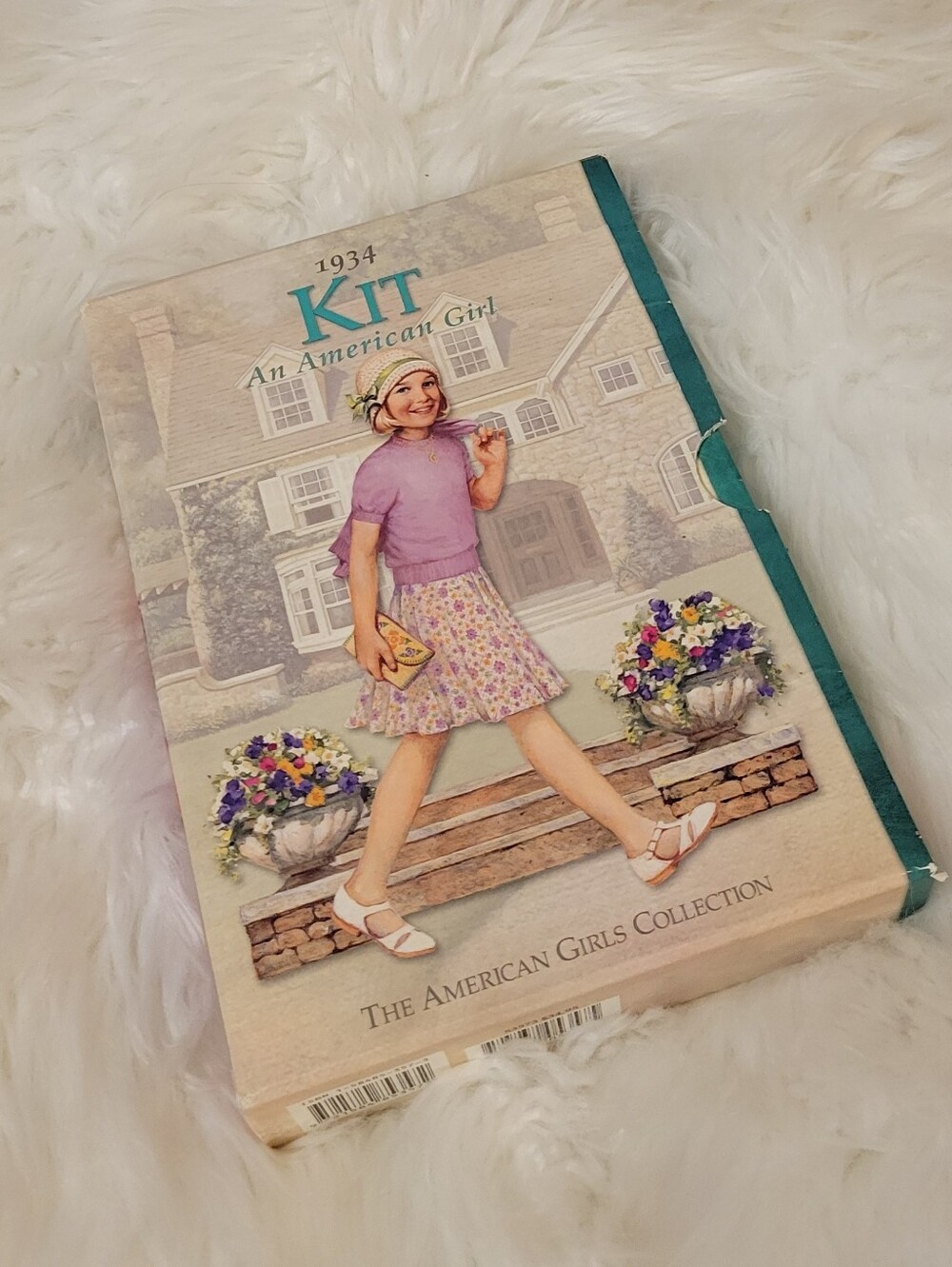 American Girl - Kit 1934 - Paperback book set of 5 with Cardboard Sleeve